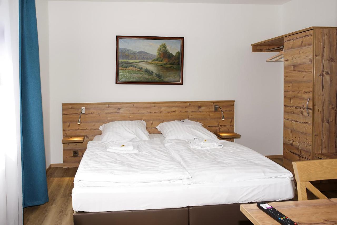 Keller Hoehe Andernach Extérieur photo